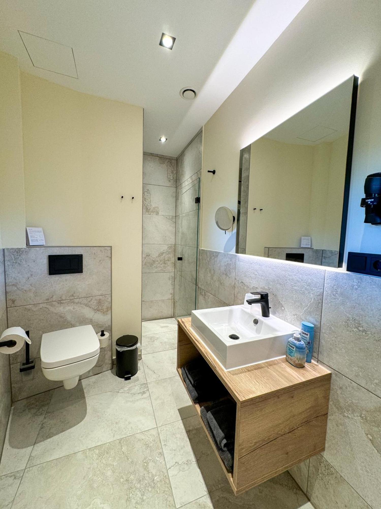 Veenland Hotel Гарен Екстер'єр фото