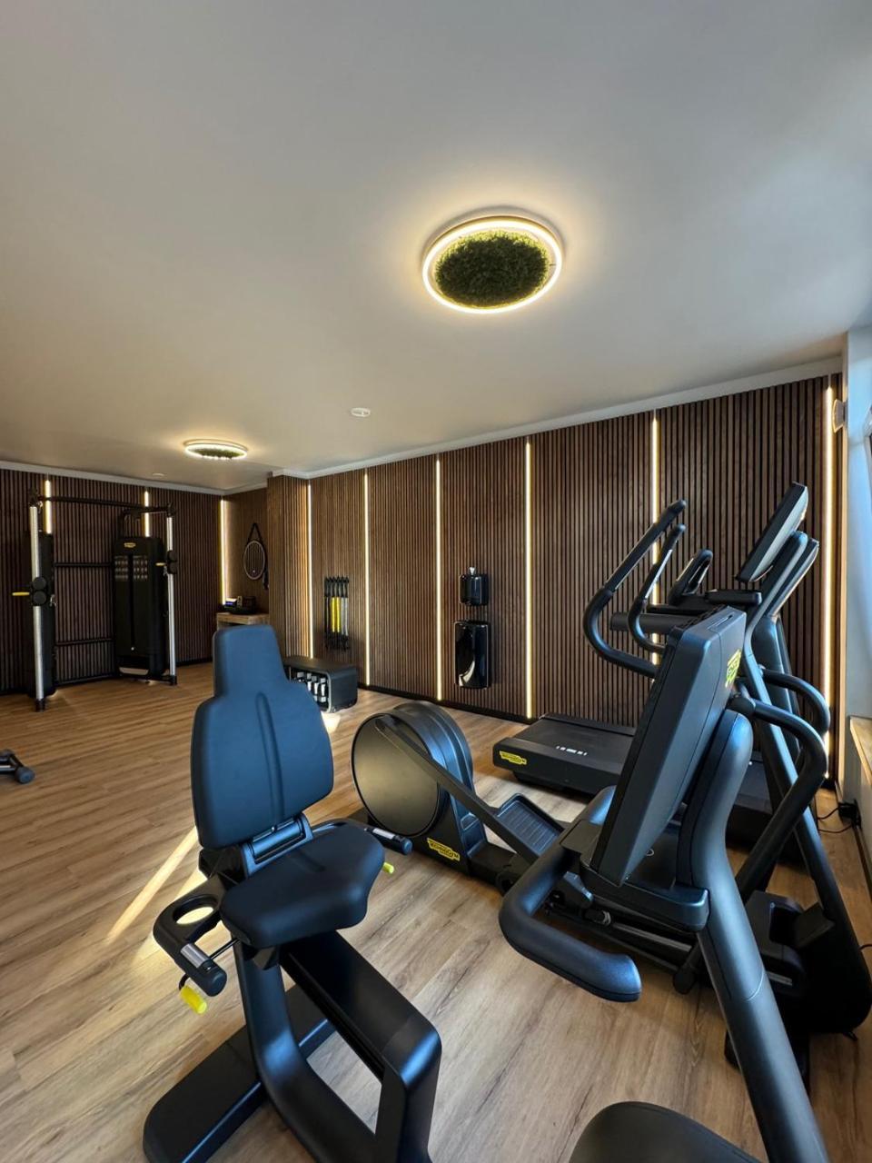 Veenland Hotel Гарен Екстер'єр фото